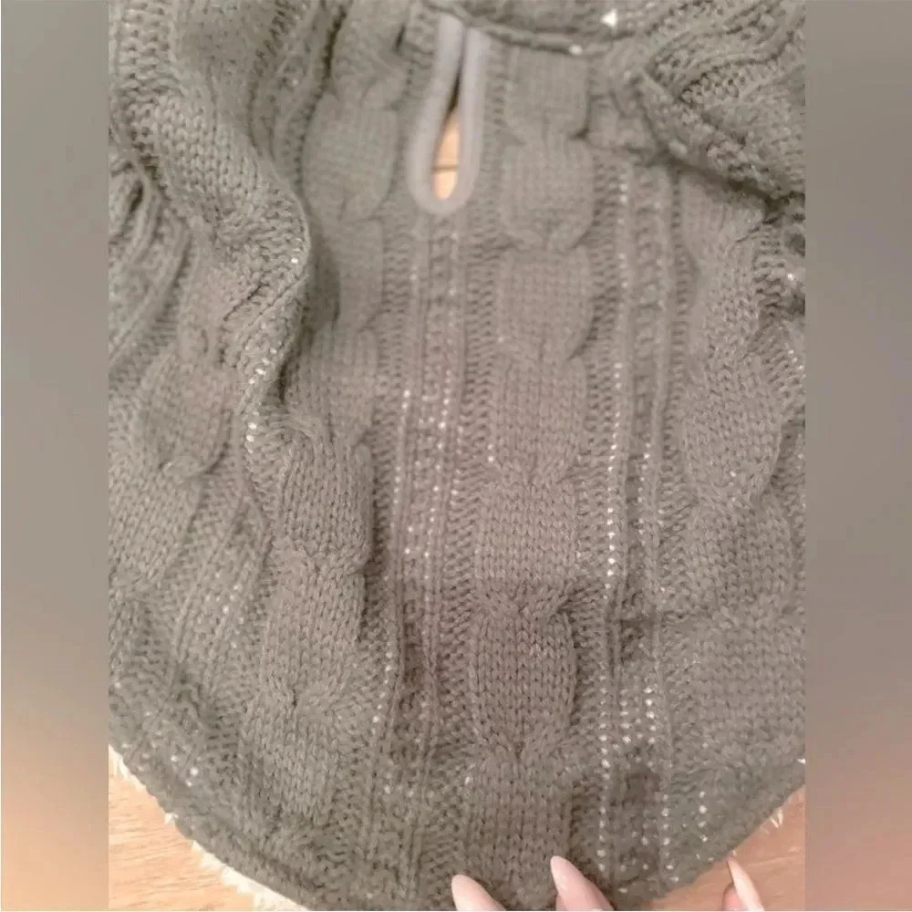 NWOT GREY W WHITE FUR LINED CABLE KNIT SWEATER WITH HOOD FOR DOG SIZE XS - Picture 5 of 9